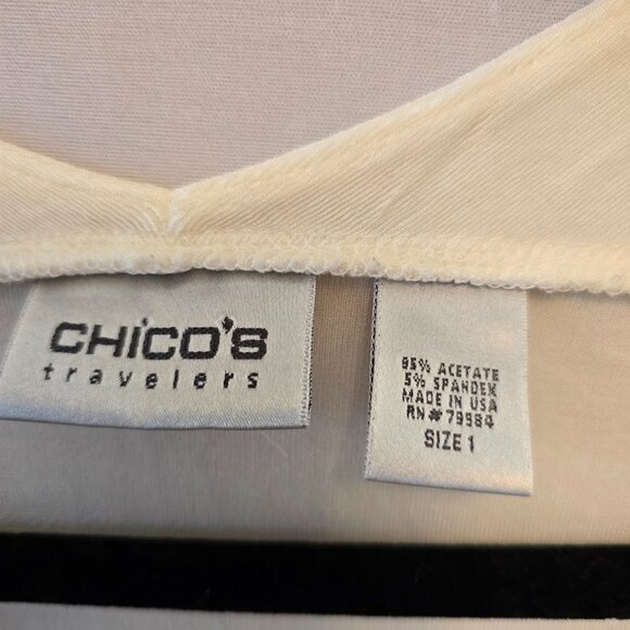 CHICOS TRAVELERS IVORY TOP SIZE 1 MEDIUM (8) VNECK 3/4 SLEEVE CAREER EASY GOING - Picture 2 of 8